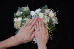 オーダーの婚約指輪と結婚指輪_天白区_アートジュエリー緑制作