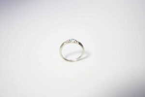 想いをそのまま形を新しくリフォームジュエリー_天白区_アートジュエリー緑制作進行 