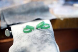 世界にひとつだけの和彫り結婚指輪_天白区_アートジュエリー緑制作進行