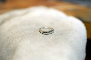 大切な刻印を残しながら、結婚指輪をサイズアップ。次はカスタムへ_天白区_アートジュエリー緑制作進行