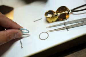 おふたりの想いをカタチに。結婚指輪の原型が完成_天白区_アートジュエリー緑制作進行