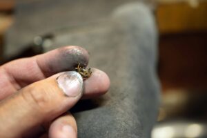 初めてのサンストーン✨世界にひとつのオーダーメイドペンダント完成_天白区_アートジュエリー緑制作進行 